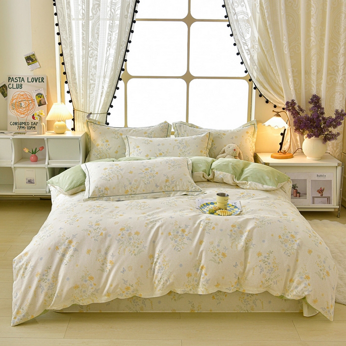 91家纺网 家纺一手货源 找家纺 绘萱家居 2026直播爆款一字绣吊边款纯棉100%全棉四件套印花百分百（喷气高品质） 粉铃花语-黄