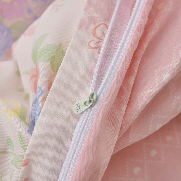91家纺网 家纺一手货源 找家纺 绘萱家居 2026直播爆款一字绣吊边款纯棉100%全棉四件套印花百分百（喷气高品质） 静听花语-粉