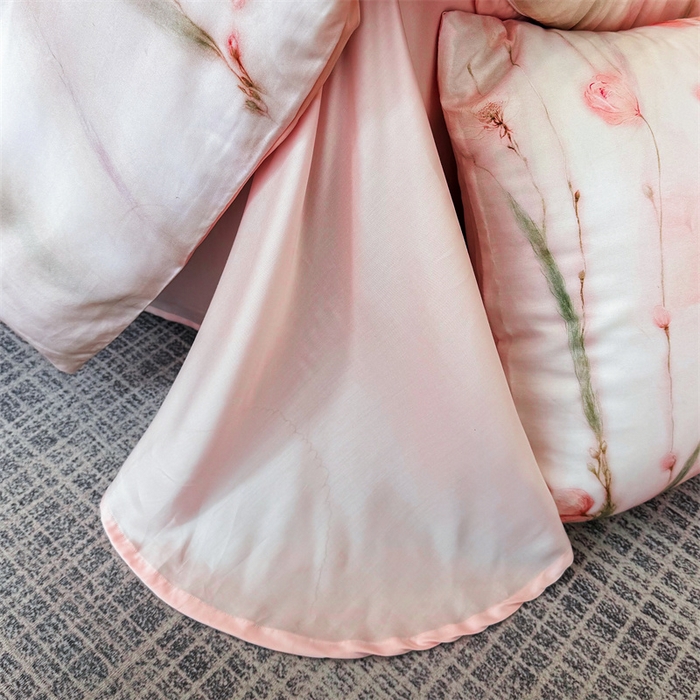 91家纺网 家纺一手货源 找家纺 绒棉世家 2026新款100%莱赛尔天丝面料数码印花四件套 粉色竹花