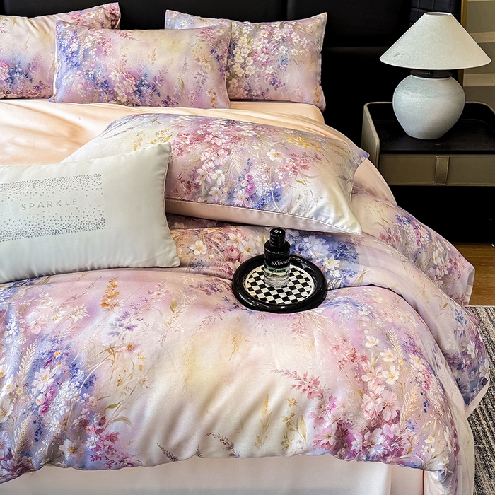 91家纺网 家纺一手货源 找家纺 绒棉世家 2026新款100%莱赛尔天丝面料数码印花四件套 紫花遍地