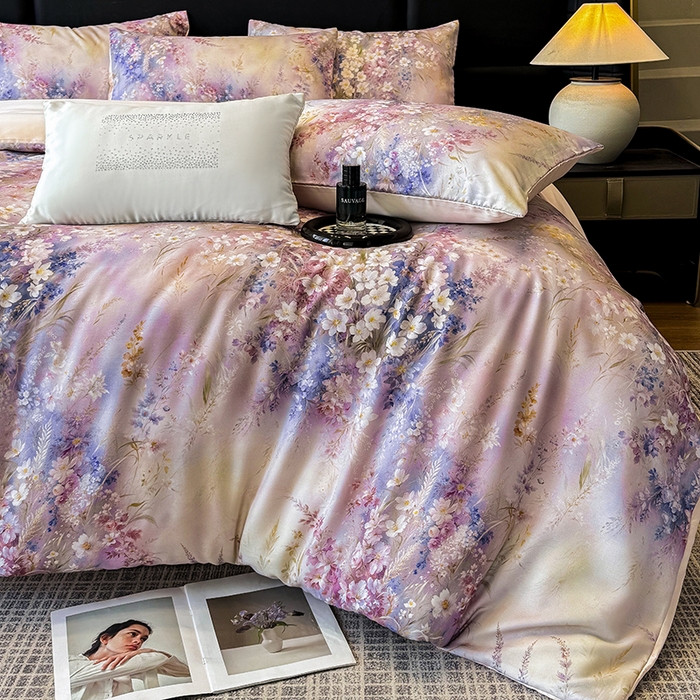 91家纺网 家纺一手货源 找家纺 绒棉世家 2026新款100%莱赛尔天丝面料数码印花四件套 紫花遍地