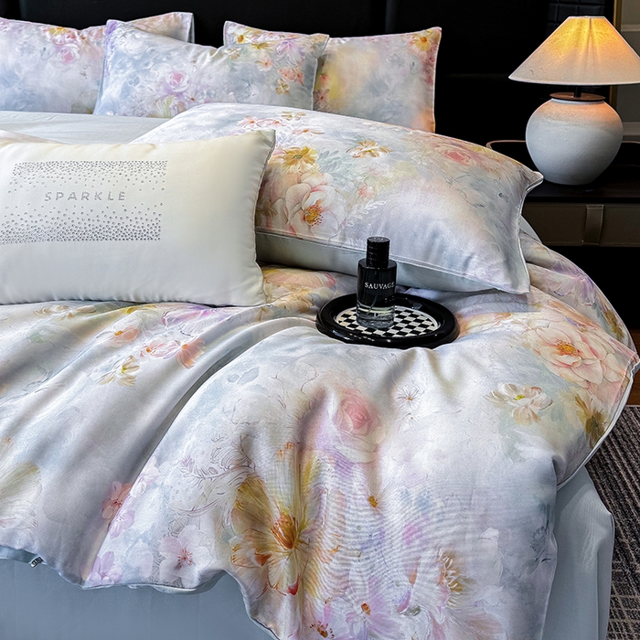 91家纺网 家纺一手货源 找家纺 绒棉世家 2026新款100%莱赛尔天丝面料数码印花四件套 蓝花遍地