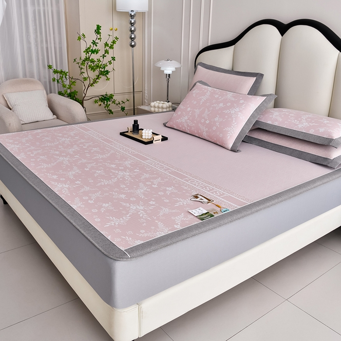 91家纺网 家纺一手货源 找家纺 小牛席业 2026新款半定位小提花小提花凉感冰丝席系列（床笠款）凉席藤席冰藤双面席冰丝席竹席凉席空调席草席三件 粉色