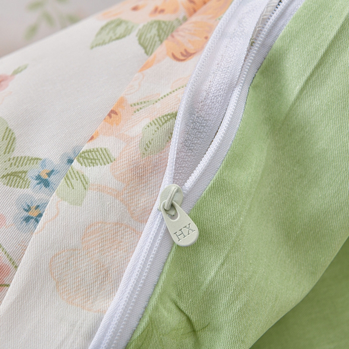 91家纺网 家纺一手货源 找家纺 绘萱家居 2026直播爆款一字绣吊边款纯棉100%全棉四件套印花百分百（喷气高品质） 旷野风眠