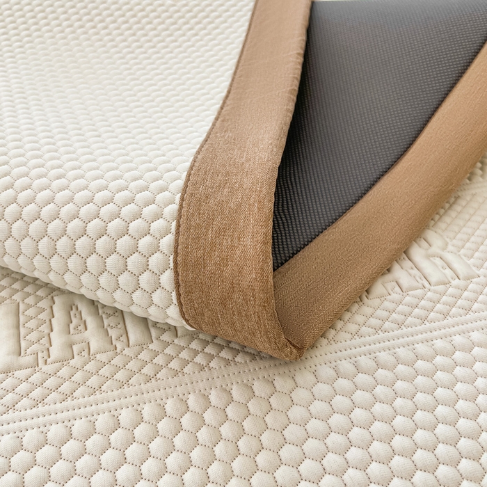 91家纺网 家纺一手货源 找家纺 凯罗 2026新款可水洗凉豆豆夏季席子凉席三件套 爱心小熊-咖