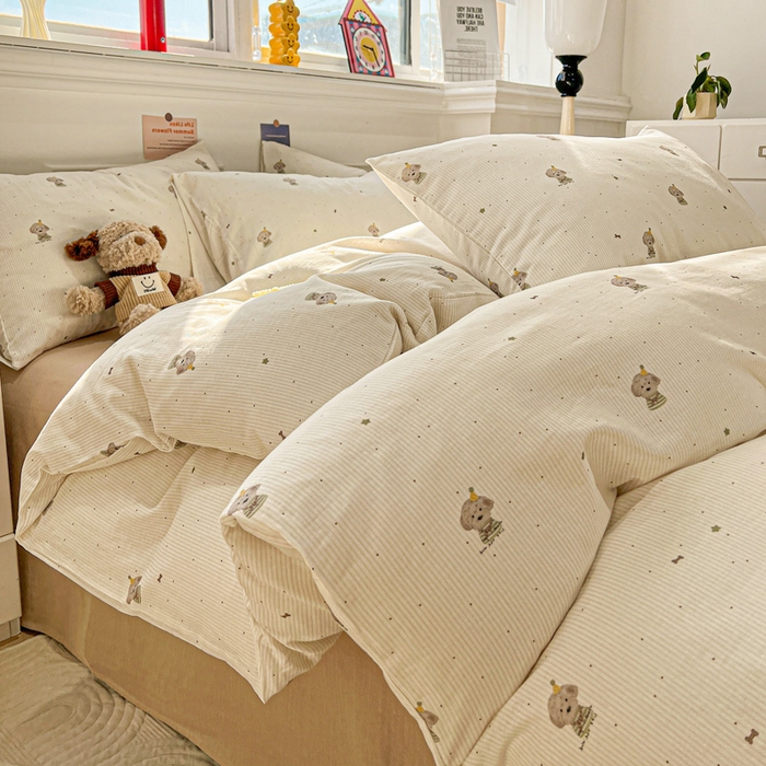 91家纺网 家纺一手货源 找家纺 亿梵家居 2025新款A类母婴级有氧全棉纯棉双层纱纯棉印花四件套-叠拍图柯基