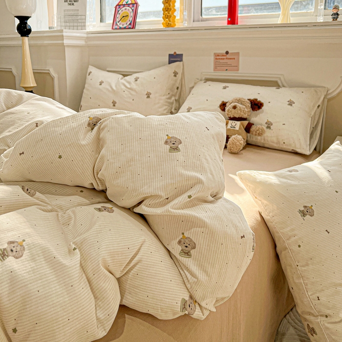 91家纺网 家纺一手货源 找家纺 亿梵家居 2025新款A类母婴级有氧全棉纯棉双层纱纯棉印花四件套-叠拍图柯基