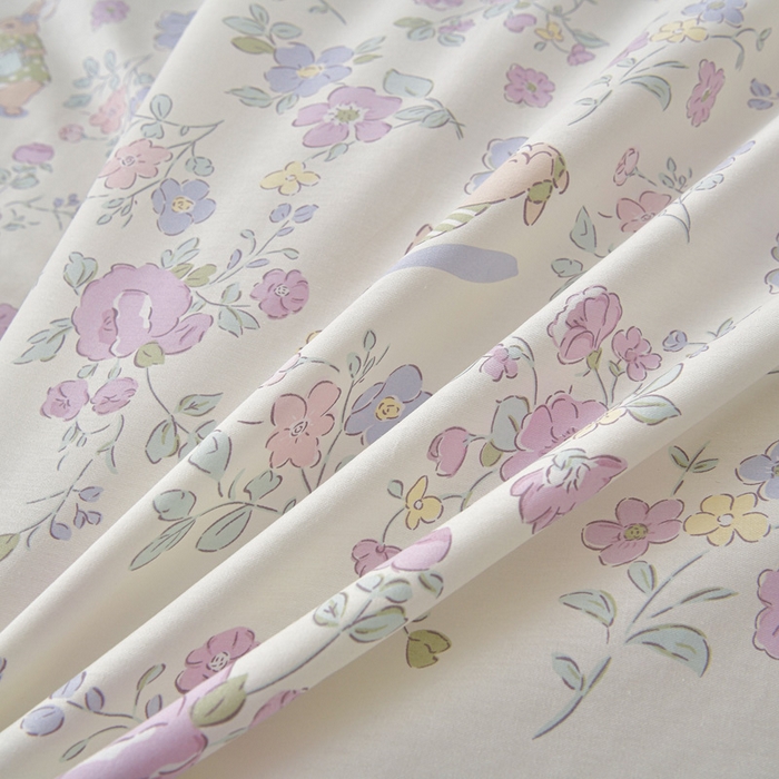 91家纺网 家纺一手货源 找家纺 绘萱家居 2026直播爆款一字绣吊边款纯棉100%全棉四件套印花百分百（喷气高品质） 紫樱小兔