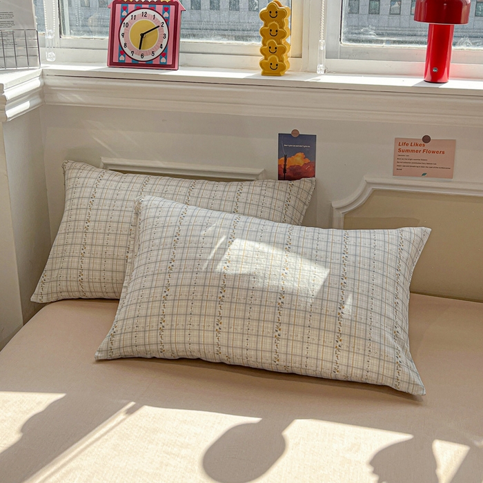 91家纺网 家纺一手货源 找家纺 亿梵家居 2025新款A类母婴级有氧全棉纯棉双层纱纯棉印花四件套-叠拍图浅韵