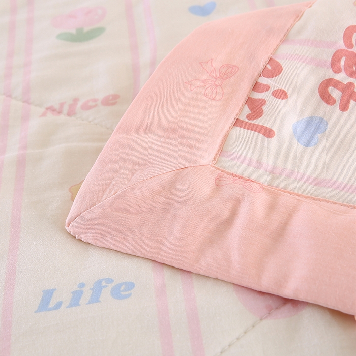 91家纺网 家纺一手货源 找家纺 米萝家居 2026新款里外全棉夏被纯棉棉棉花夏凉被空调被 被子被芯 邻家女孩