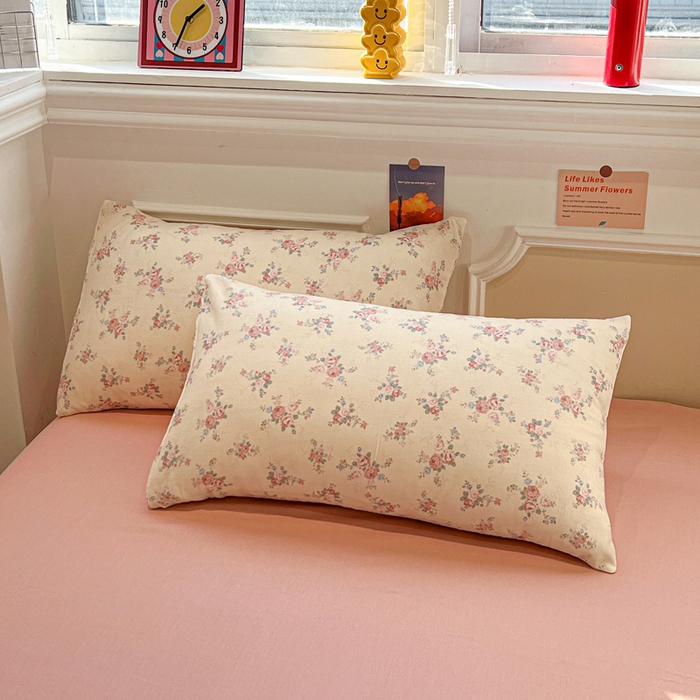 91家纺网 家纺一手货源 找家纺 亿梵家居 2025新款A类母婴级有氧全棉纯棉双层纱纯棉印花四件套-叠拍图山花漫-米