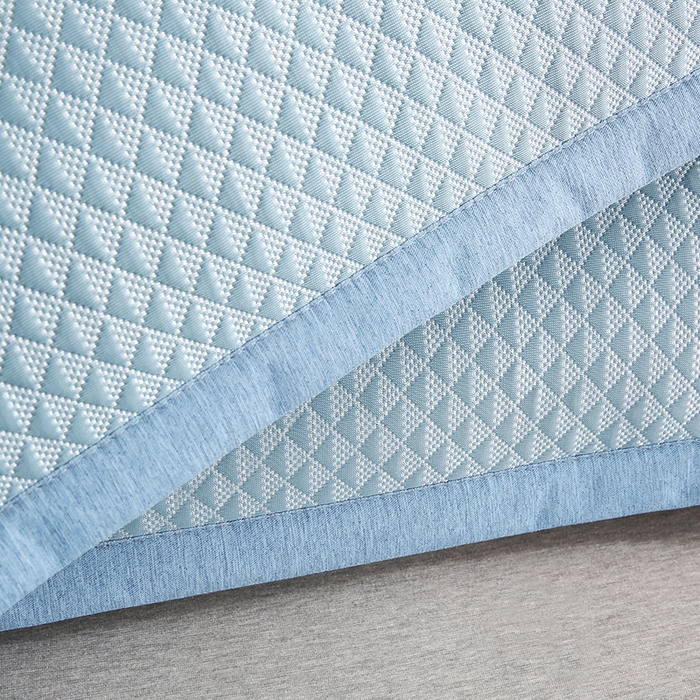 91家纺网 家纺一手货源 找家纺 小牛席业 2026新款7D小三角按摩-冷感豆豆夏凉枕套夏天枕套冰丝枕套竹枕套藤枕套冰藤枕套 蓝色