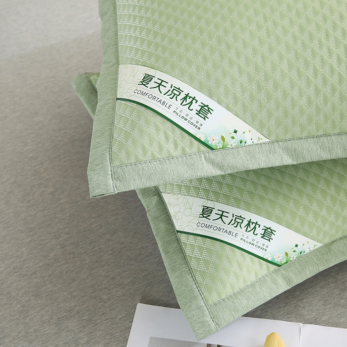 91家纺网 家纺一手货源 找家纺 小牛席业 2026新款7D小三角按摩-冷感豆豆夏凉枕套夏天枕套冰丝枕套竹枕套藤枕套冰藤枕套 绿色
