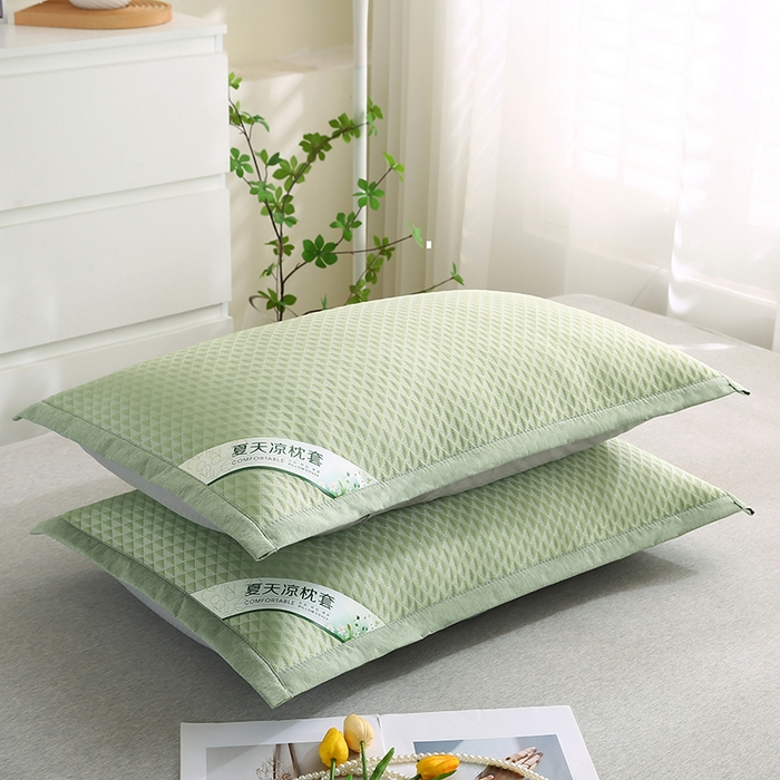 91家纺网 家纺一手货源 找家纺 小牛席业 2026新款7D小三角按摩-冷感豆豆夏凉枕套夏天枕套冰丝枕套竹枕套藤枕套冰藤枕套 绿色
