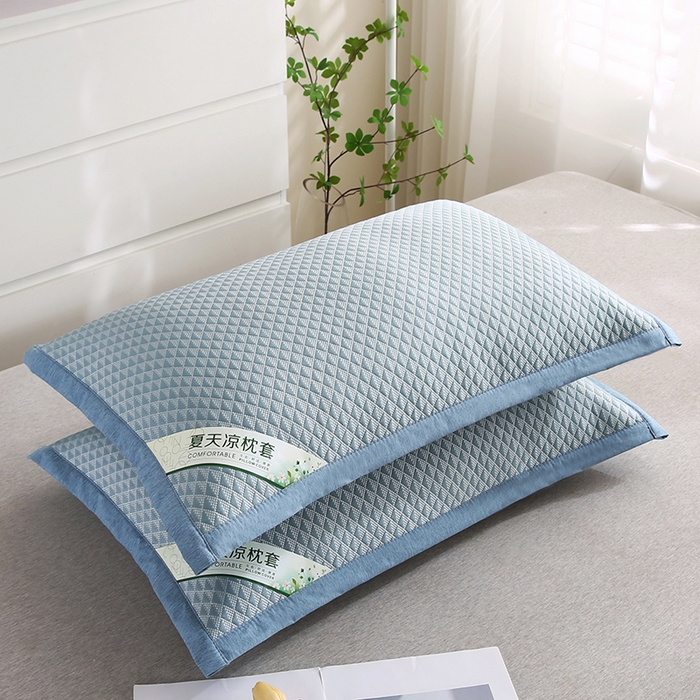 91家纺网 家纺一手货源 找家纺 小牛席业 2026新款7D小三角按摩-冷感豆豆夏凉枕套夏天枕套冰丝枕套竹枕套藤枕套冰藤枕套 蓝色