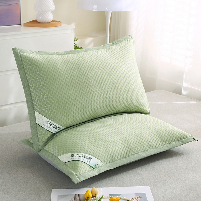 91家纺网 家纺一手货源 找家纺 小牛席业 2026新款7D小三角按摩-冷感豆豆夏凉枕套夏天枕套冰丝枕套竹枕套藤枕套冰藤枕套 绿色