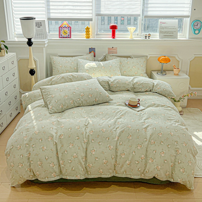 91家纺网 家纺一手货源 找家纺 亿梵家居 2025新款A类母婴级有氧全棉纯棉双层纱纯棉印花四件套-叠拍图盛茵斯-绿