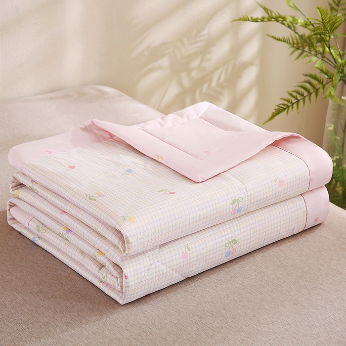 91家纺网 家纺一手货源 找家纺 米萝家居 2026新款里外全棉夏被纯棉棉棉花夏凉被空调被 被子被芯 樱桃小可-米