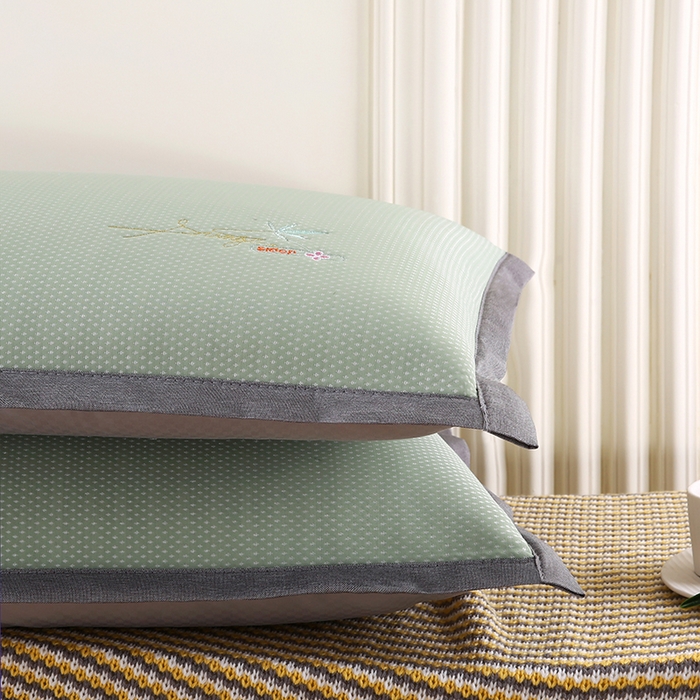 91家纺网 家纺一手货源 找家纺 小牛席业 2026新款冰藤枕套A夏凉枕套系列凉枕套夏天枕套冰丝枕套竹枕套藤枕套冰藤枕套 夏日满天星-绣花凉感枕套（绿色）