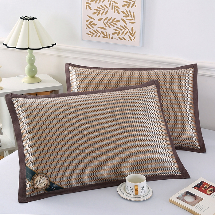 91家纺网 家纺一手货源 找家纺 小牛席业 2026新款冰藤枕套A夏凉枕套系列凉枕套夏天枕套冰丝枕套竹枕套藤枕套冰藤枕套 角标冰藤凉枕套（条纹金色）