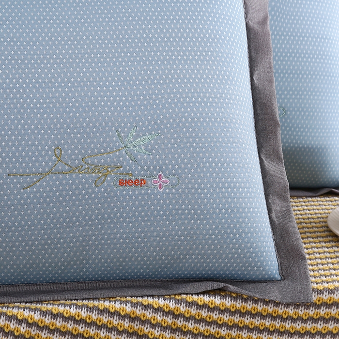 91家纺网 家纺一手货源 找家纺 小牛席业 2026新款冰藤枕套A夏凉枕套系列凉枕套夏天枕套冰丝枕套竹枕套藤枕套冰藤枕套 夏日满天星-绣花凉感枕套（蓝色）