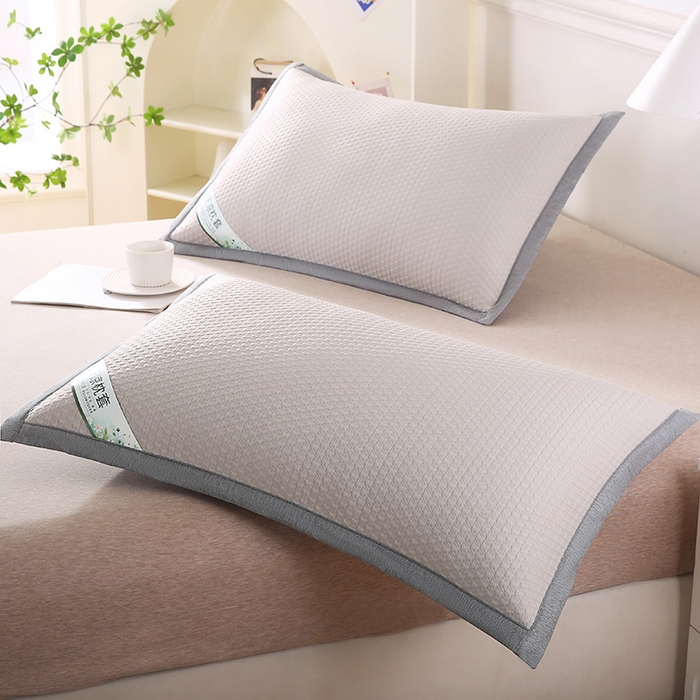 91家纺网 家纺一手货源 找家纺 小牛席业 2026新款3D千鸟格按摩冷感豆豆夏凉枕套系列 米色