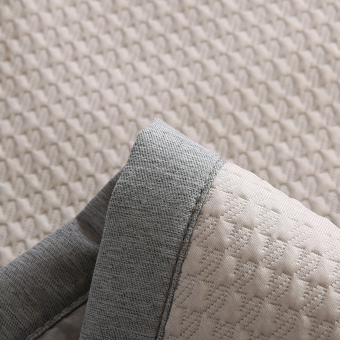 91家纺网 家纺一手货源 找家纺 小牛席业 2026新款3D千鸟格按摩冷感豆豆夏凉枕套系列 米色