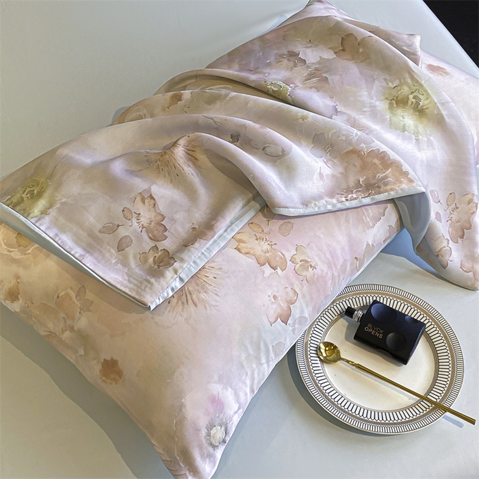 91家纺网 家纺一手货源 找家纺 绒棉世家 2026新款100%莱赛尔天丝面料数码印花天丝夏被四件套 花开半夏