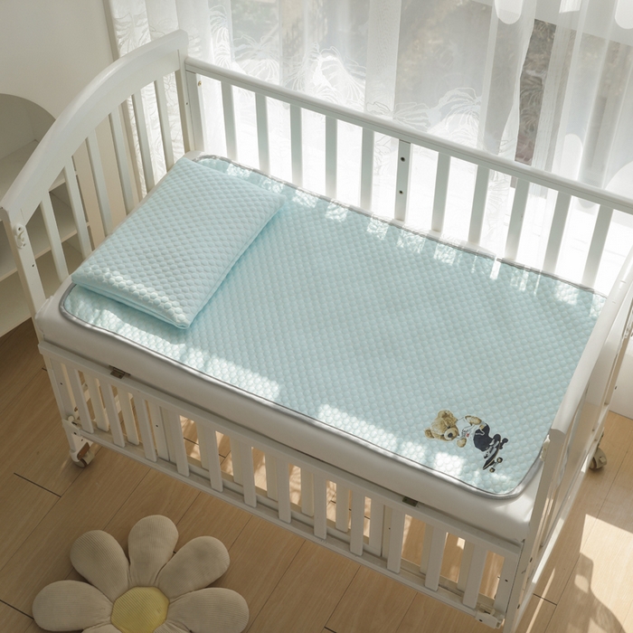 91家纺网 家纺一手货源 找家纺 宅部落 2026新款凉感豆豆儿童凉席席子 滑板熊-淡蓝