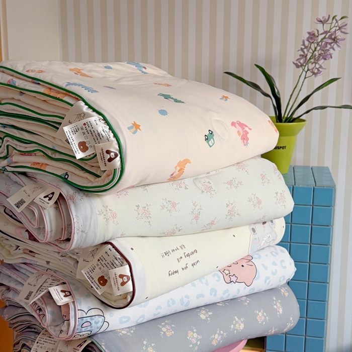 91家纺网 家纺一手货源 找家纺 暖生活 2026新款A类牛奶针织棉夏被被子被芯 组合图仅供参考