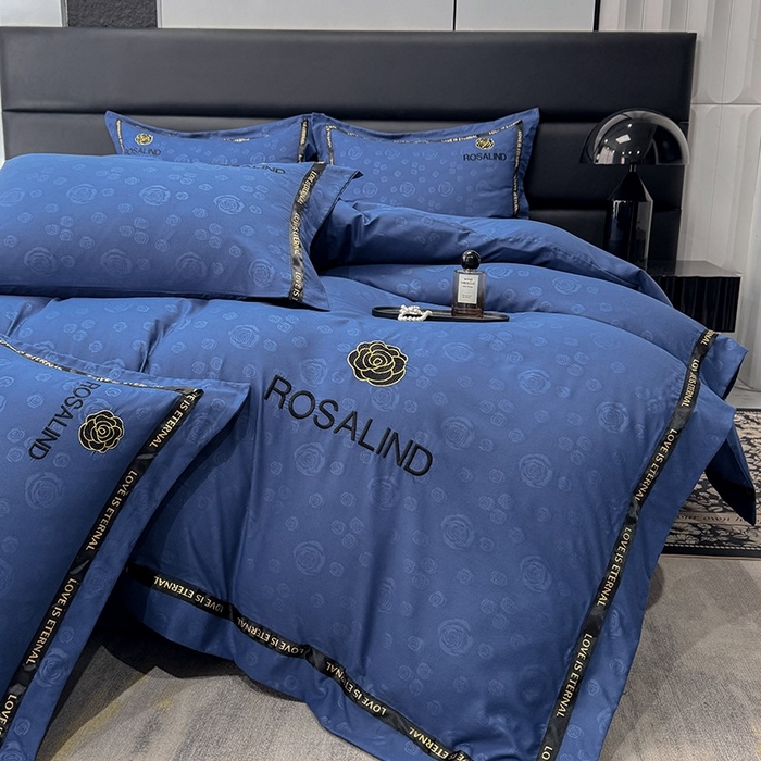 91家纺网 家纺一手货源 找家纺 沐珩家纺 2026新款亲肤磨毛刺绣压花四件套-格调系列 格调-藏蓝