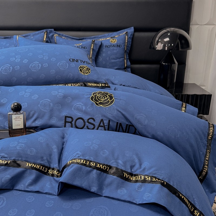 91家纺网 家纺一手货源 找家纺 沐珩家纺 2026新款亲肤磨毛刺绣压花四件套-格调系列 格调-藏蓝