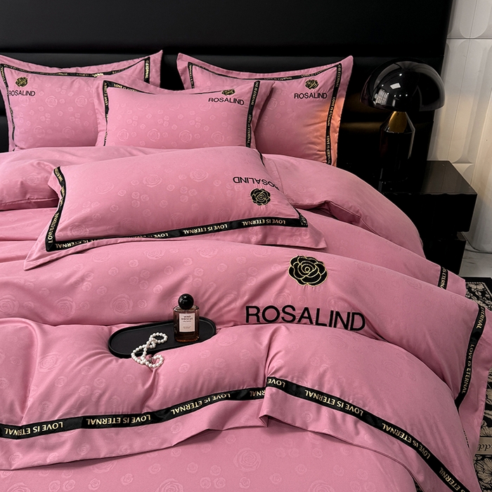 91家纺网 家纺一手货源 找家纺 沐珩家纺 2026新款亲肤磨毛刺绣压花四件套-格调系列 格调-豆沙