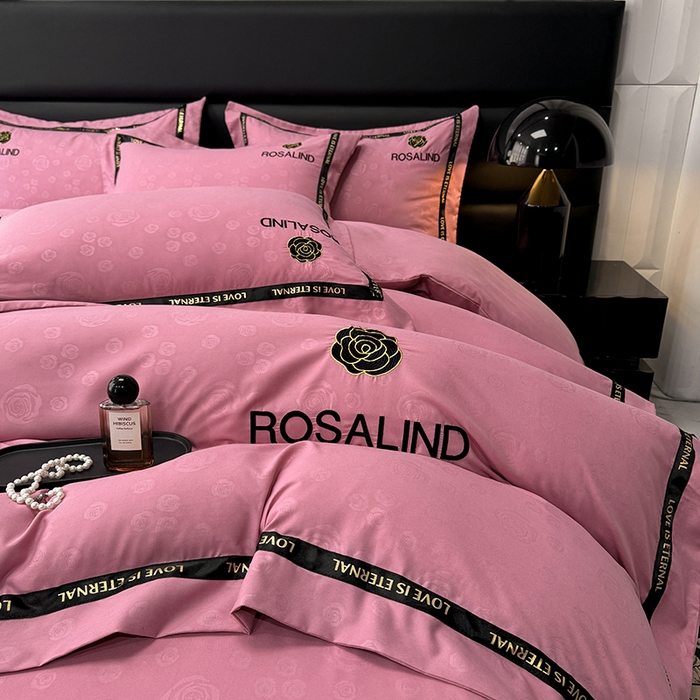 91家纺网 家纺一手货源 找家纺 沐珩家纺 2026新款亲肤磨毛刺绣压花四件套-格调系列 格调-豆沙