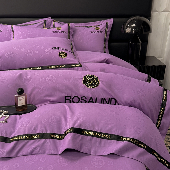 91家纺网 家纺一手货源 找家纺 沐珩家纺 2026新款亲肤磨毛刺绣压花四件套-格调系列 格调-黛紫