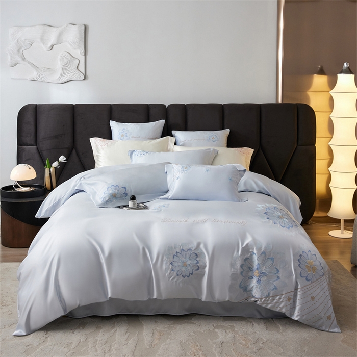 91家纺网 家纺一手货源 找家纺 优贝家纺 2026新款天丝面料刺绣款四件套-花韵系列 花韵-天空蓝