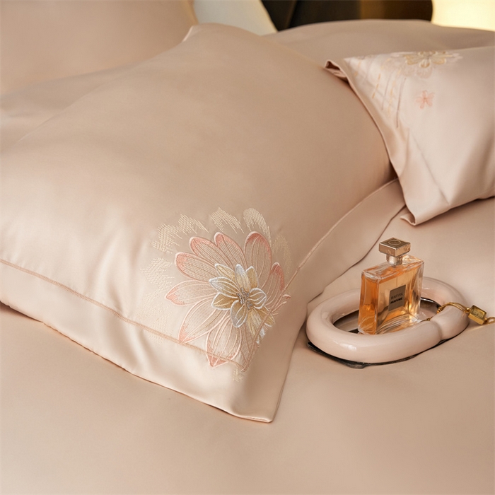 91家纺网 家纺一手货源 找家纺 优贝家纺 2026新款天丝面料刺绣款四件套-花韵系列 花韵-奶油