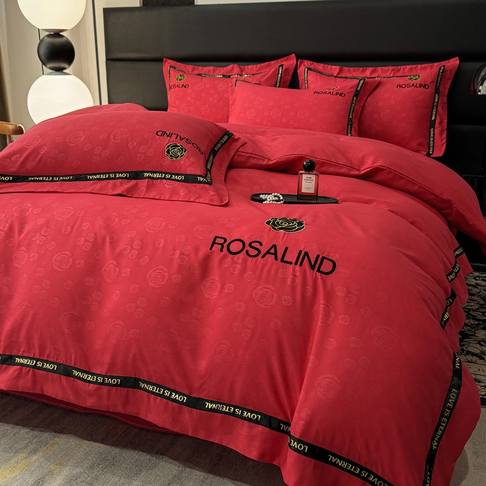 91家纺网 家纺一手货源 找家纺 沐珩家纺 2026新款亲肤磨毛刺绣压花四件套-格调系列 格调-大红