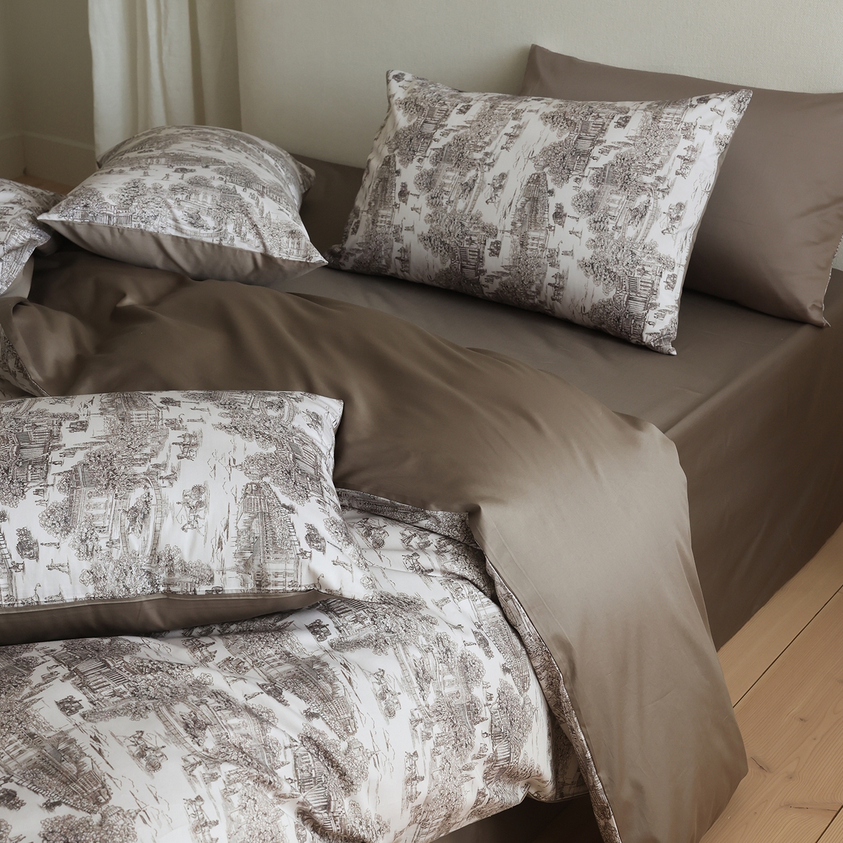 91家纺网 家纺一手货源 找家纺 （总）ONE TWO ONE 121 【会员-20】【控价商品】【提供买家秀】【专版花型】2026新款100s长绒棉全棉床上用品数码印花四件套