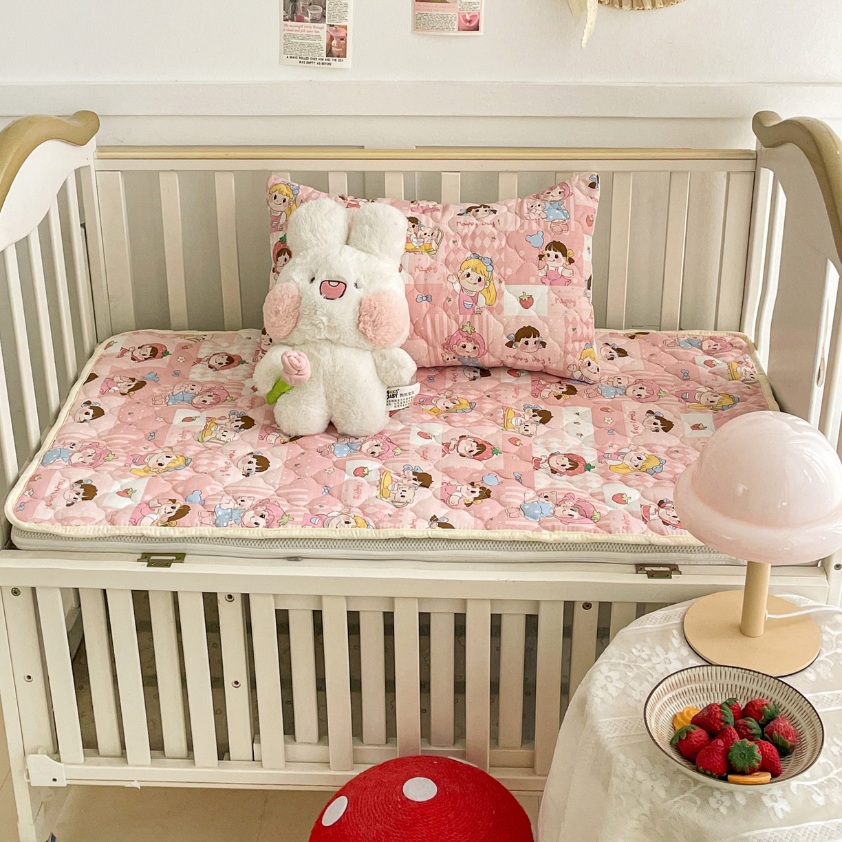 91家纺网 家纺一手货源 找家纺 小桃姐家纺 2026新款全棉纯棉天然棉花床褥防滑床护垫垫子幼儿园床垫儿童床垫 棒棒糖女孩