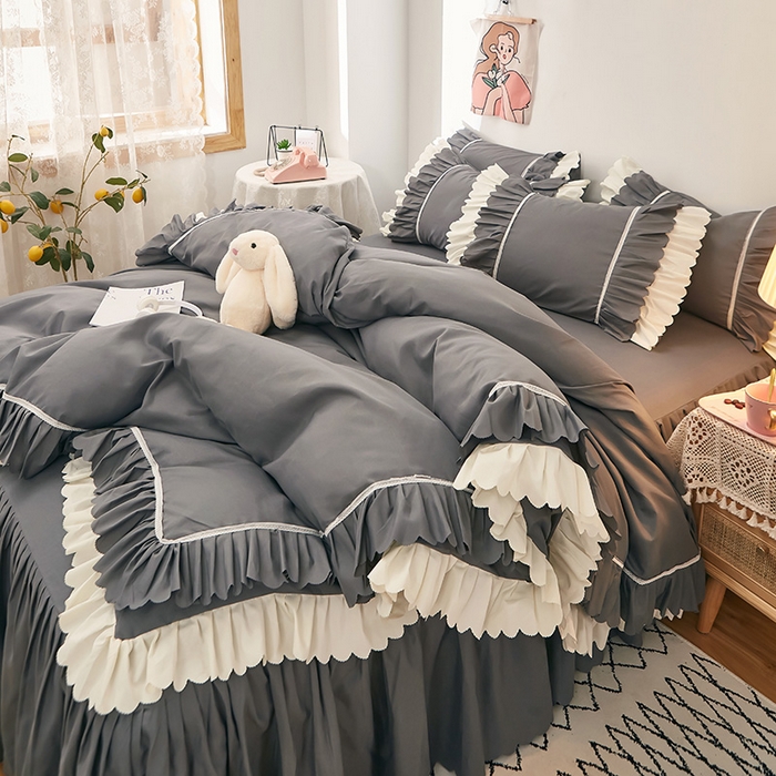 91家纺网 家纺一手货源 找家纺 沐珩家纺 2026新款荷叶边亲肤磨毛单床裙—流年系列 流年-深灰