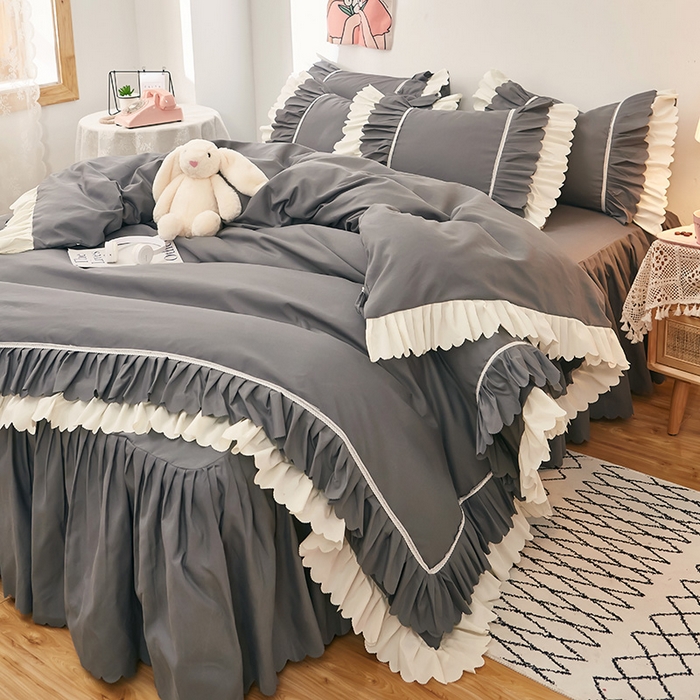 91家纺网 家纺一手货源 找家纺 沐珩家纺 2026新款荷叶边亲肤磨毛单床裙—流年系列 流年-深灰