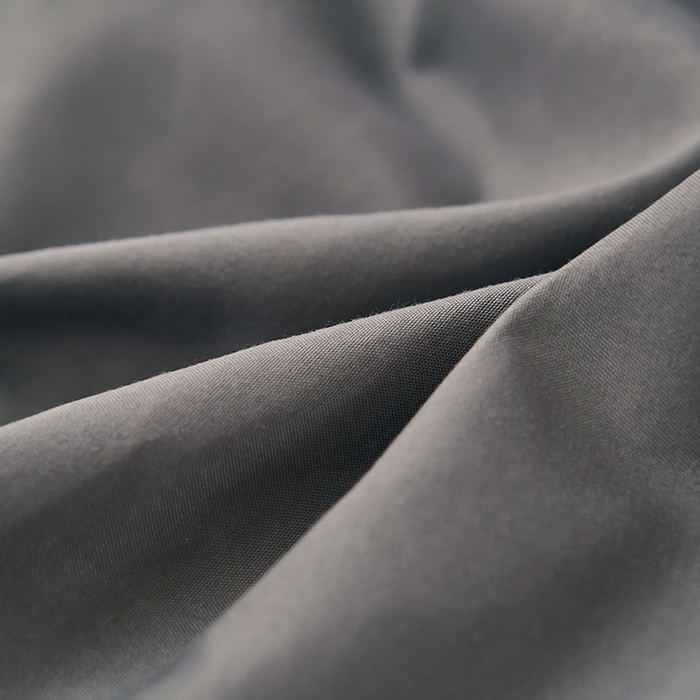 91家纺网 家纺一手货源 找家纺 沐珩家纺 2026新款荷叶边亲肤磨毛单床裙—流年系列 流年-深灰