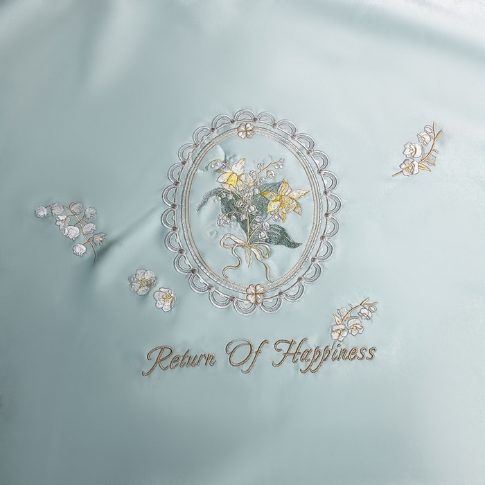 91家纺网 家纺一手货源 找家纺 优贝家纺 2026新款独家专版天丝面料刺绣款繁花夏被四件套 清新绿