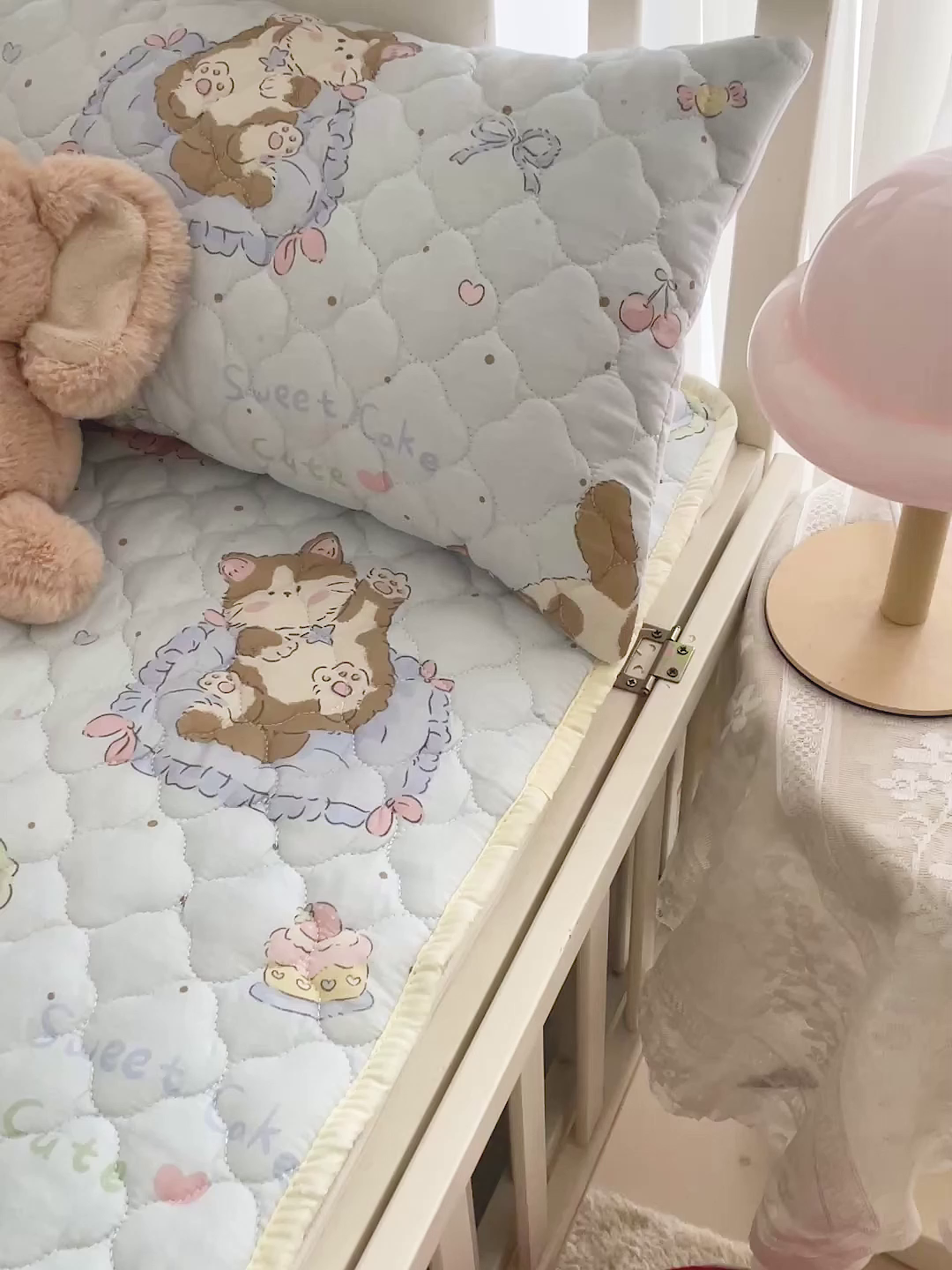 91家纺网 家纺一手货源 找家纺 小桃姐家纺 2026新款全棉纯棉天然棉花床褥防滑床护垫垫子幼儿园床垫儿童床垫 蛋糕小猫