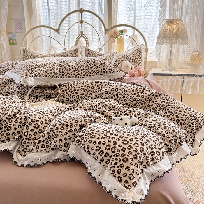 91家纺网 家纺一手货源 找家纺 （总）沐珩家纺 2026新款古法水洗仿棉云感棉花边款四件套单被套