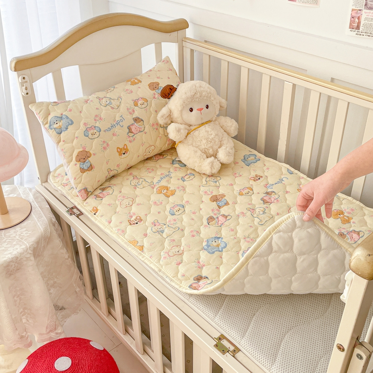 91家纺网 家纺一手货源 找家纺 小桃姐家纺 2026新款全棉纯棉天然棉花床褥防滑床护垫垫子幼儿园床垫儿童床垫 狗狗家族