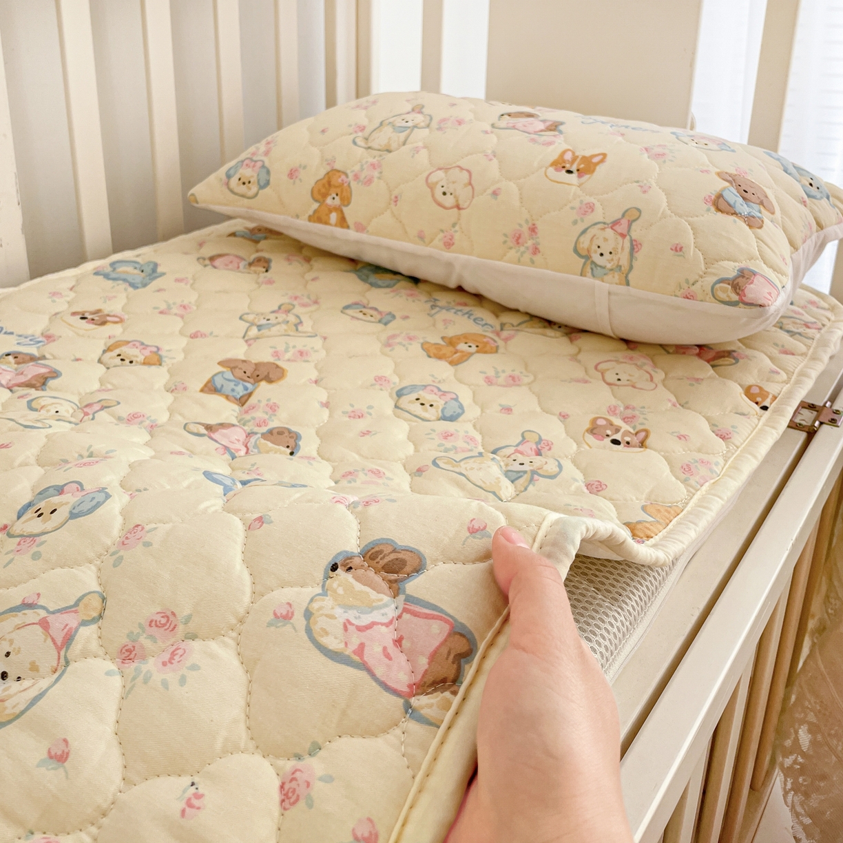 91家纺网 家纺一手货源 找家纺 小桃姐家纺 2026新款全棉纯棉天然棉花床褥防滑床护垫垫子幼儿园床垫儿童床垫 狗狗家族