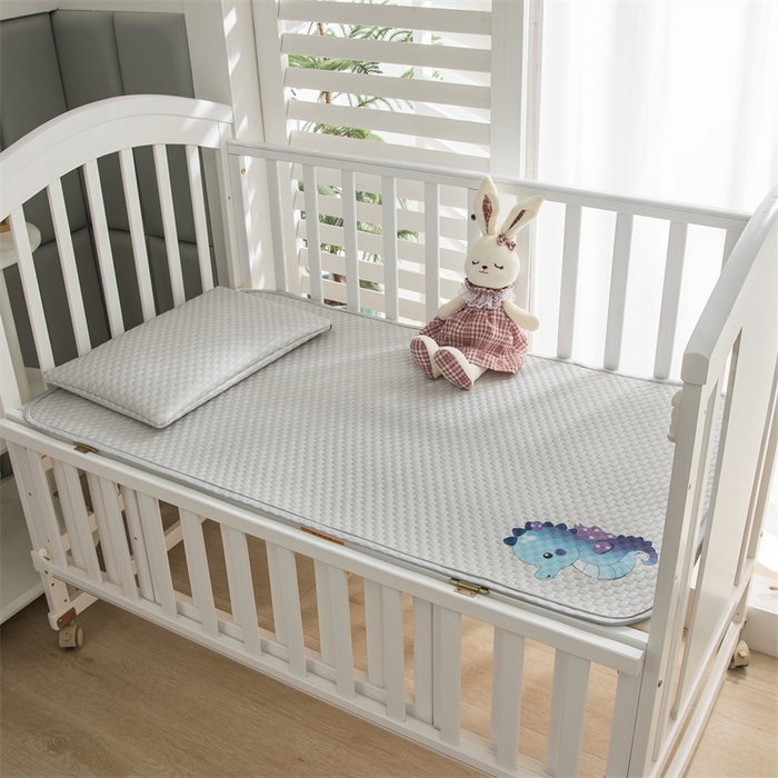 91家纺网 家纺一手货源 找家纺 宅部落 2026新款凉感豆豆儿童凉席席子 小海马-灰