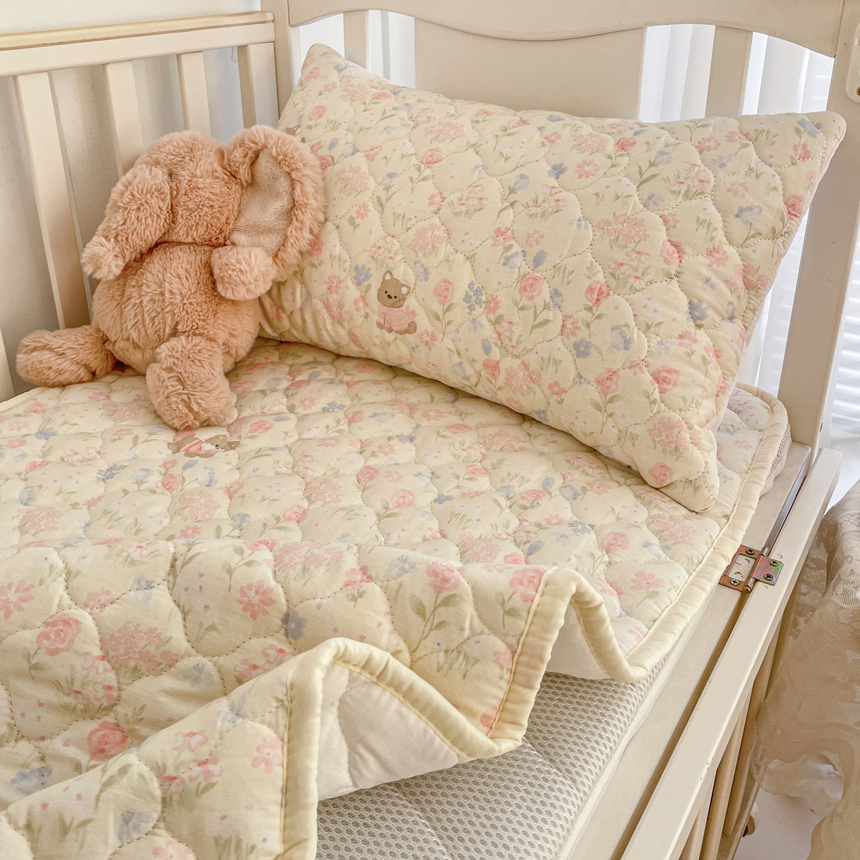 91家纺网 家纺一手货源 找家纺 小桃姐家纺 2026新款全棉纯棉天然棉花床褥防滑床护垫垫子幼儿园床垫儿童床垫 花丛萌犬